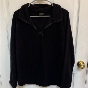 32 Degrees Black Zip-Up Sweater